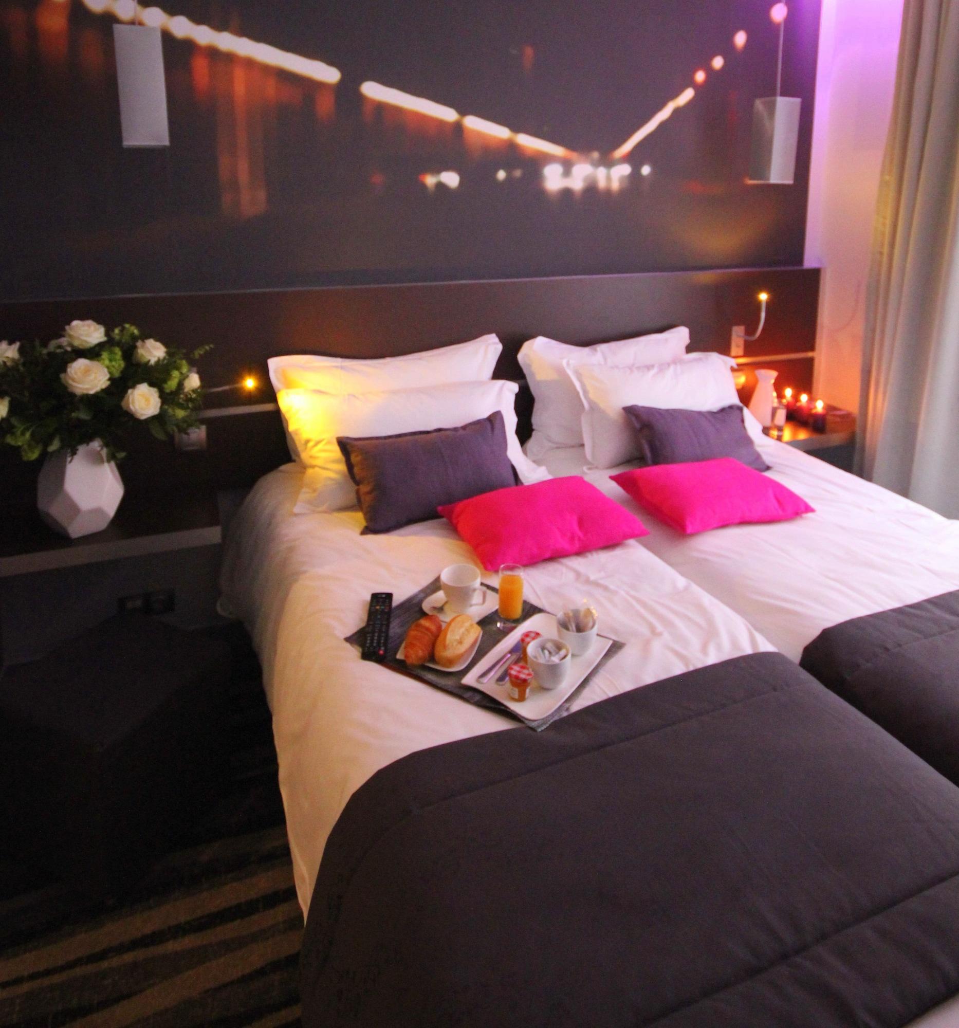 Hotel Lumieres Montmartre Paris Værelse billede